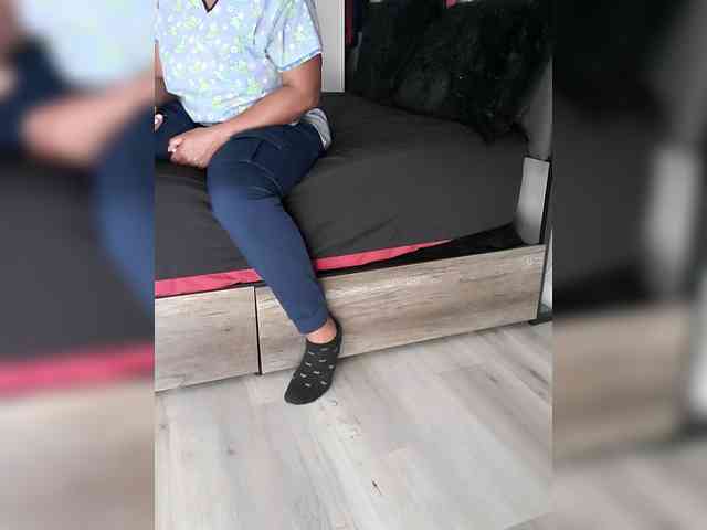 QueenAnitaDix webcam