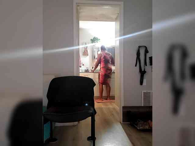 QueenAnitaDix webcam