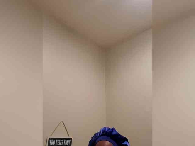 QueenAnitaDix webcam