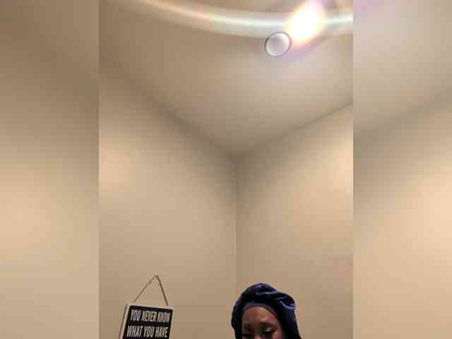 QueenAnitaDix