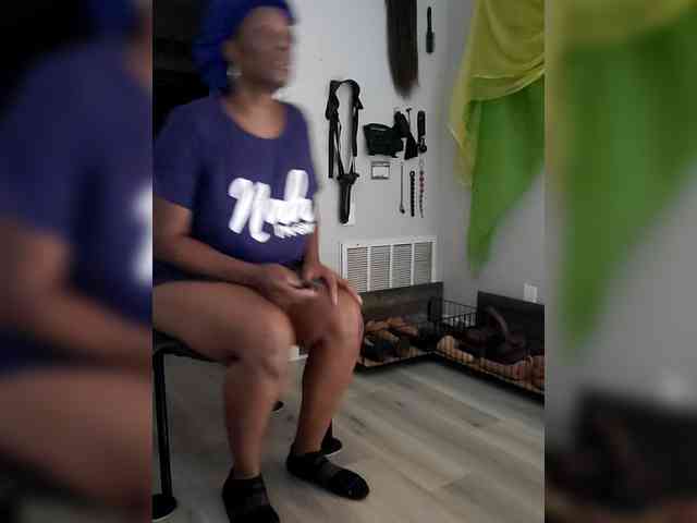 QueenAnitaDix QueenAnitaDix