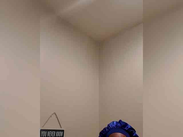 QueenAnitaDix webcam