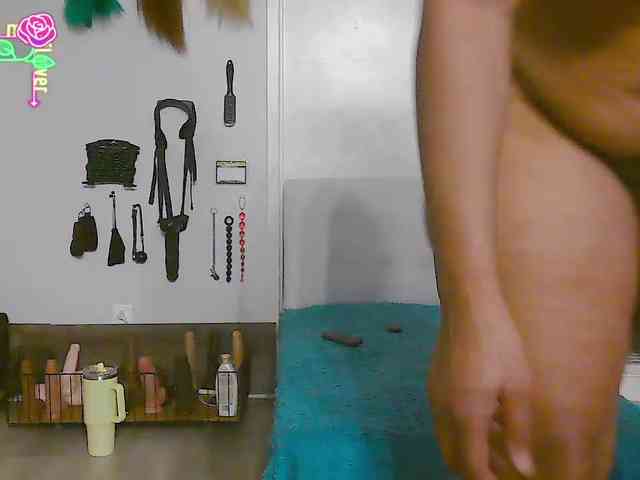 QueenAnitaDix QueenAnitaDix