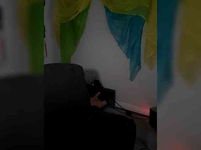 QueenAnitaDix webcam