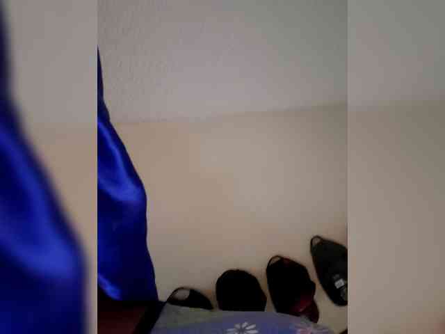QueenAnitaDix webcam