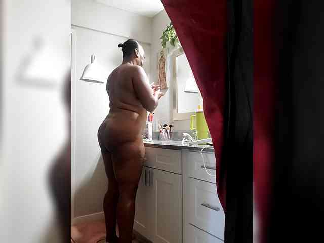 QueenAnitaDix webcam