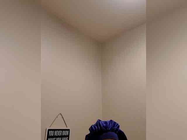 QueenAnitaDix webcam