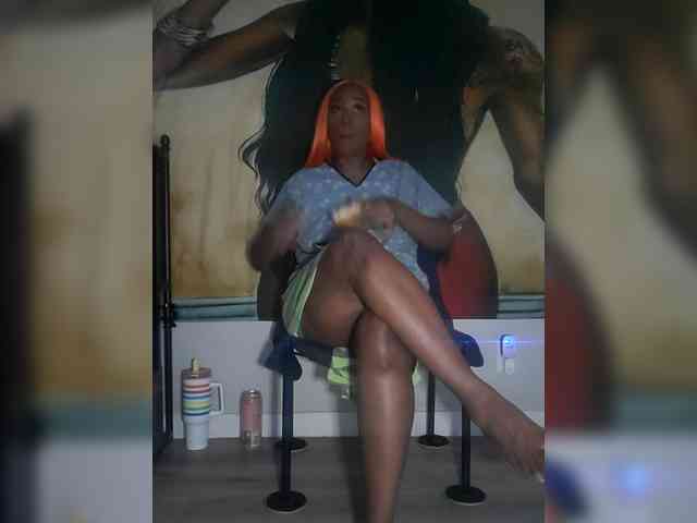 QueenAnitaDix webcam