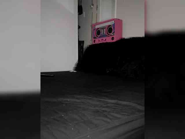 QueenAnitaDix webcam