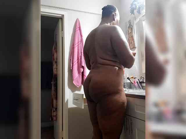 QueenAnitaDix