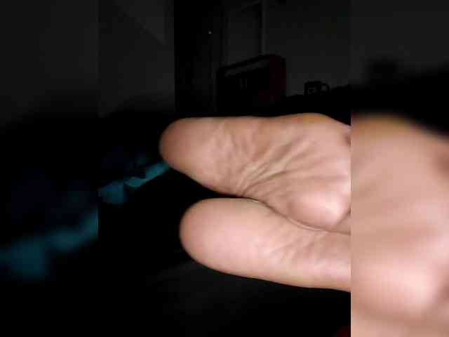 QueenAnitaDix webcam