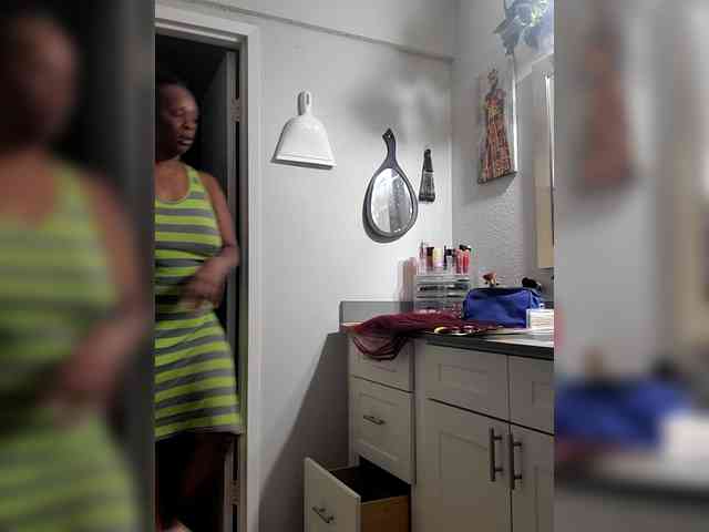 QueenAnitaDix
