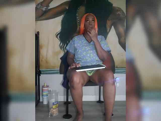 QueenAnitaDix webcam