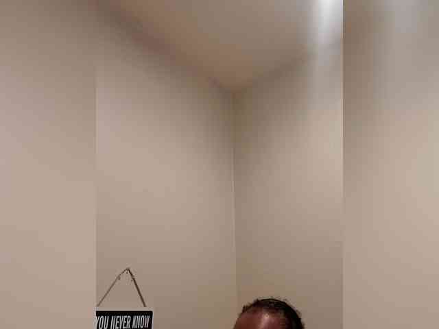 QueenAnitaDix webcam