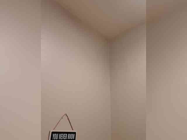 QueenAnitaDix webcam