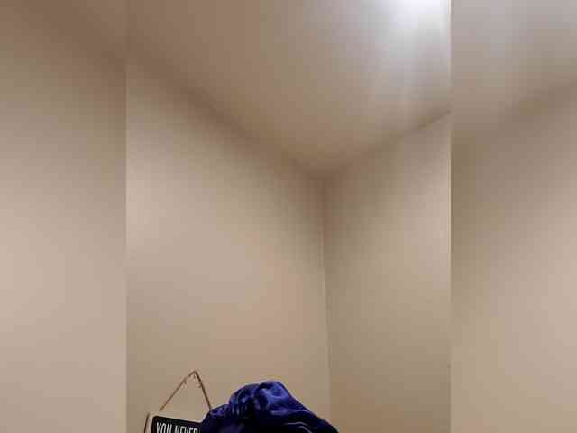 QueenAnitaDix webcam