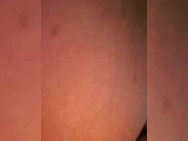 Model: Queenanitadix