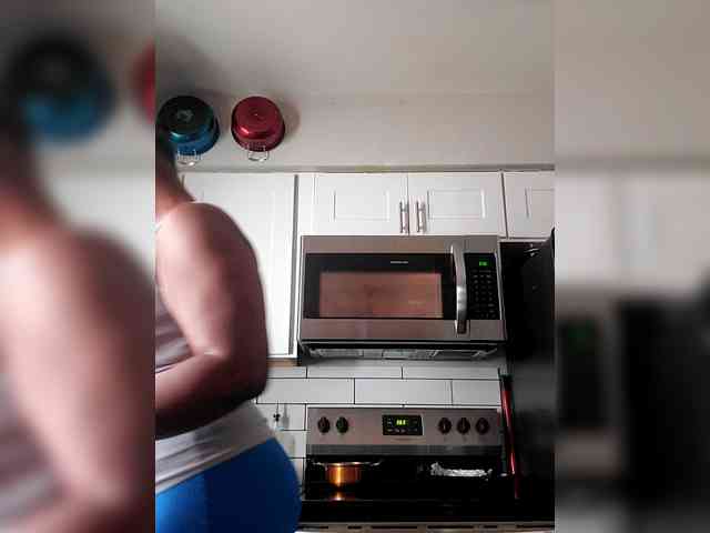 QueenAnitaDix webcam