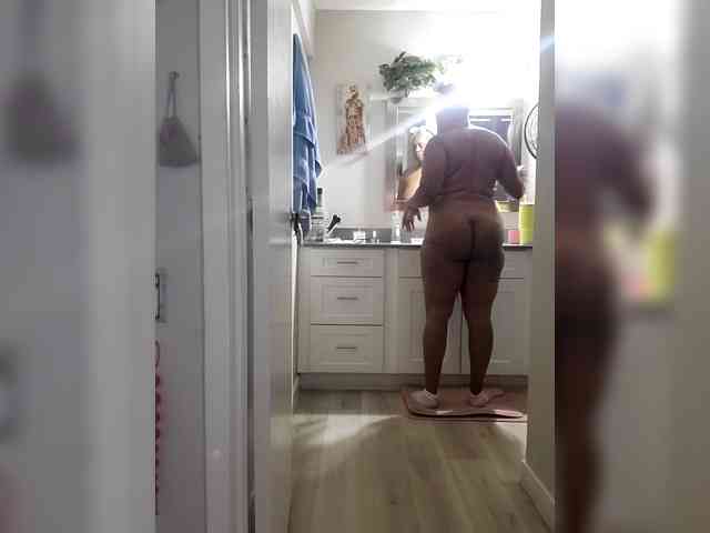 QueenAnitaDix webcam