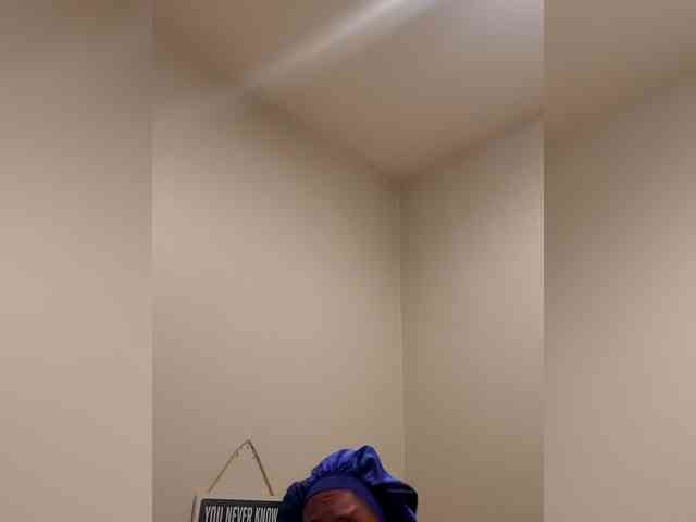 QueenAnitaDix webcam