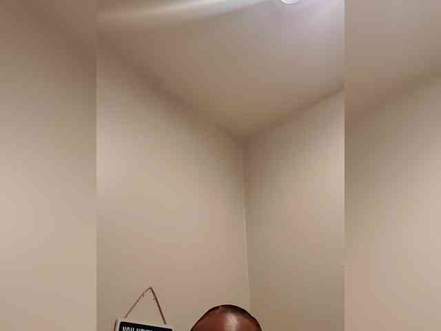QueenAnitaDix webcam