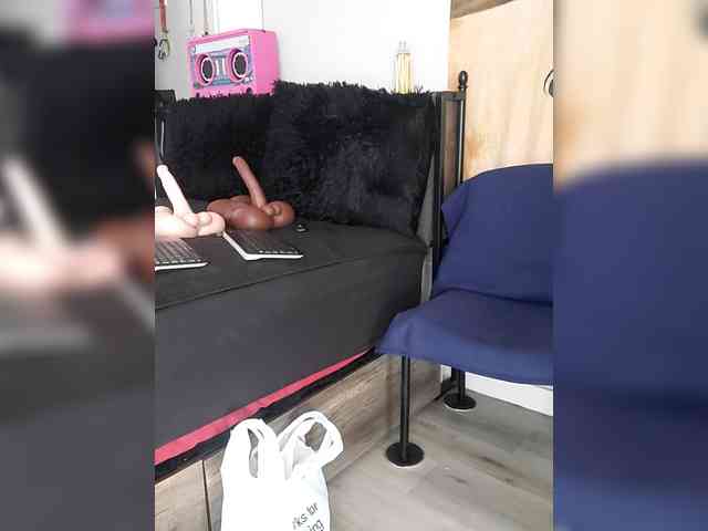 QueenAnitaDix