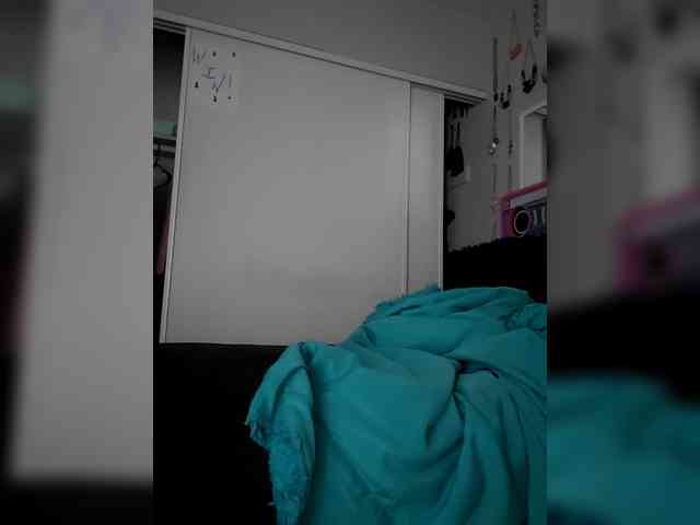 QueenAnitaDix webcam
