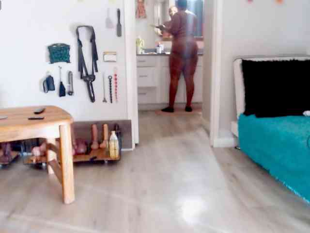 QueenAnitaDix QueenAnitaDix