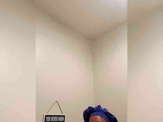 QueenAnitaDix webcam
