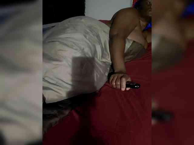 QueenAnitaDix webcam