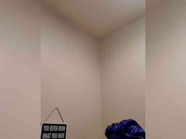 QueenAnitaDix Sex Cam Show