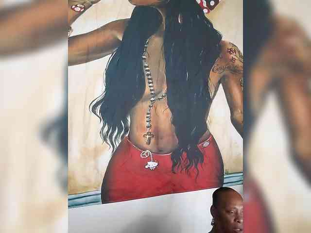 QueenAnitaDix webcam