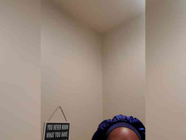 QueenAnitaDix webcam