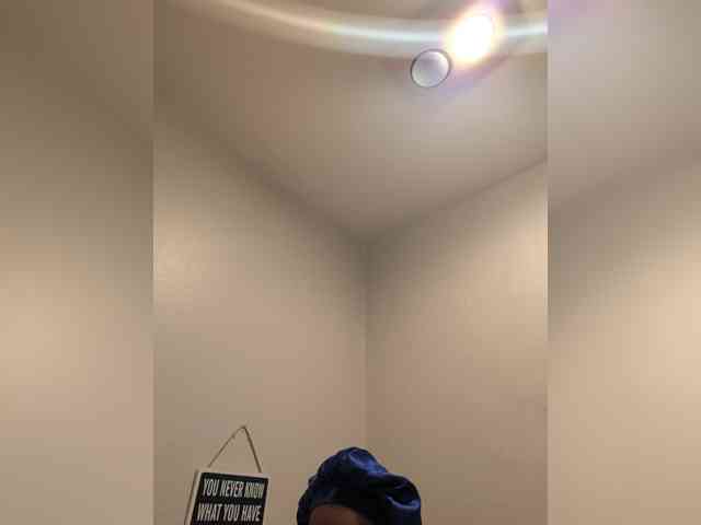 QueenAnitaDix