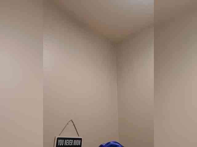 QueenAnitaDix webcam