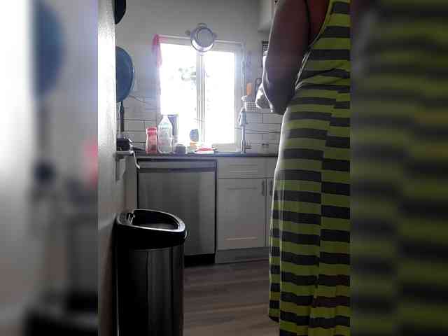 QueenAnitaDix webcam