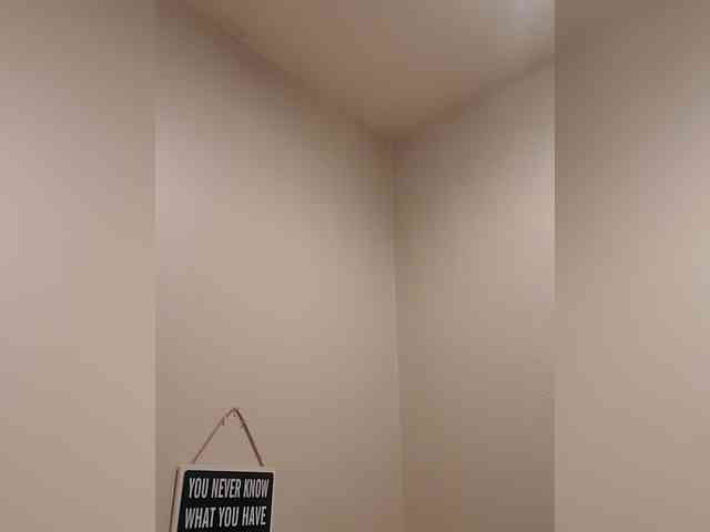 QueenAnitaDix webcam