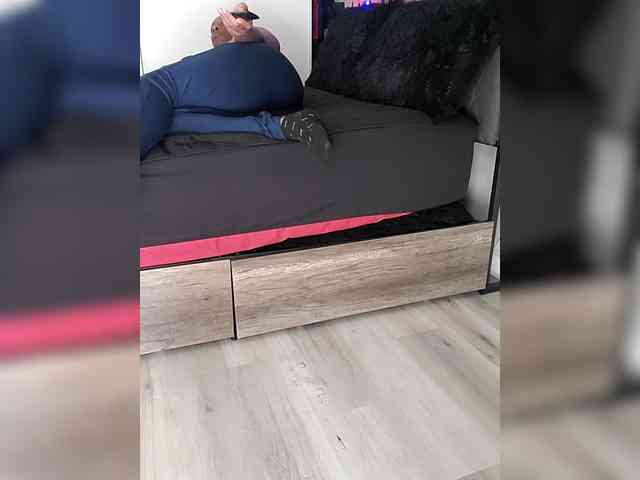 QueenAnitaDix webcam