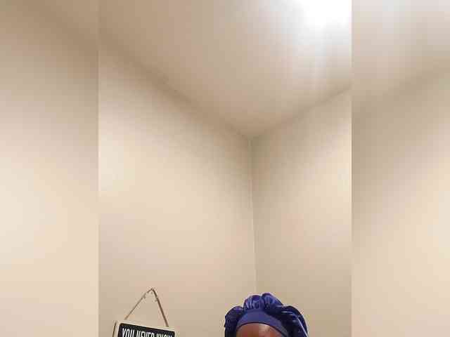 QueenAnitaDix