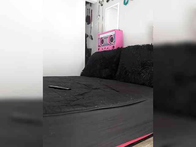 QueenAnitaDix webcam