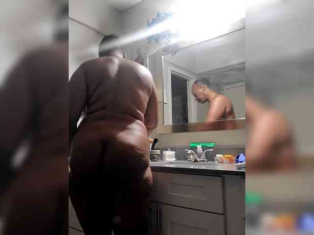 QueenAnitaDix webcam