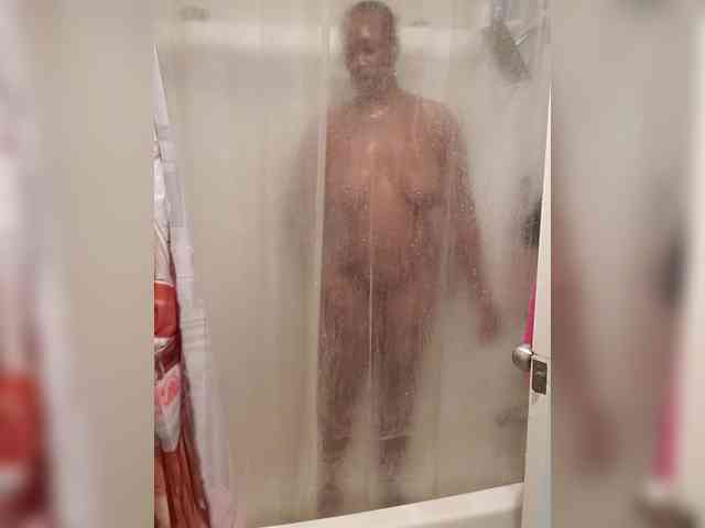 QueenAnitaDix Sex Cam Show