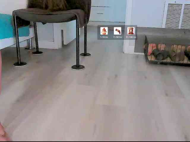 QueenAnitaDix webcam