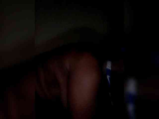 QueenAnitaDix webcam