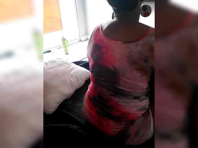 QueenAnitaDix