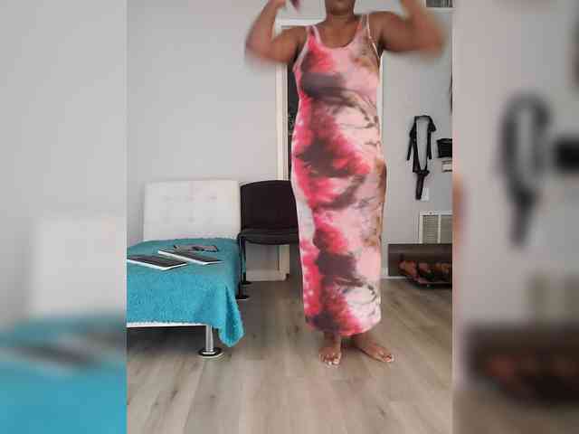 QueenAnitaDix webcam