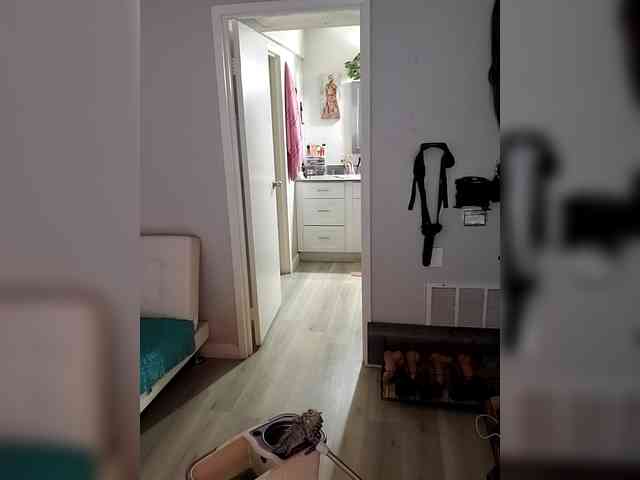 QueenAnitaDix webcam