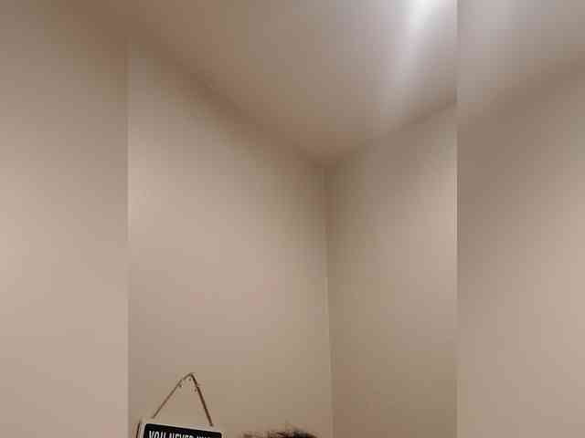 QueenAnitaDix webcam