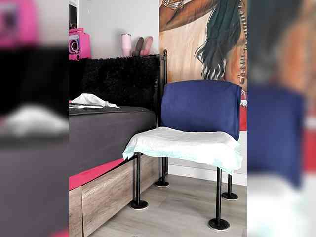 QueenAnitaDix webcam