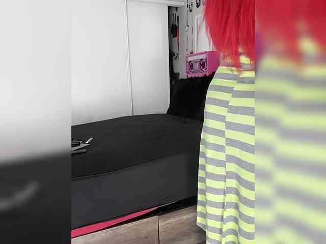 QueenAnitaDix webcam